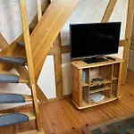 La Maison Dans Les Pres