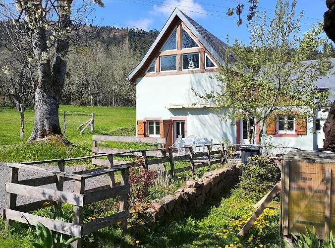 La Maison Dans Les Pres * Labaroche